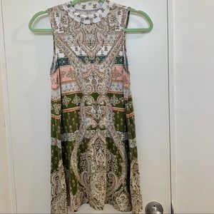 Sleeveless midi dress